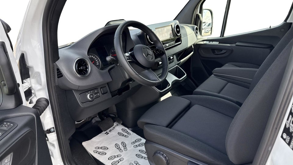 Mercedes Sprinter 317 2,0 CDi A2 Kassevogn PRO aut. RWD