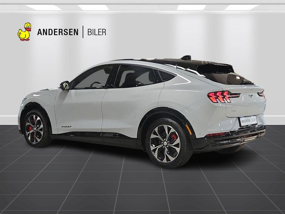 Ford Mustang Mach-E 98 Premium Extended Range AWD 5d