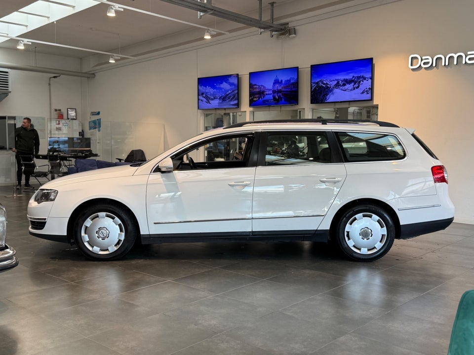 VW Passat 2,0 FSi Comfortline 4d