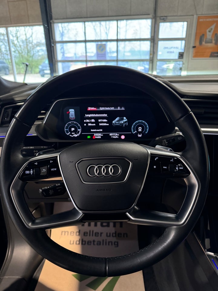 Audi e-tron 55 Prestige quattro 5d