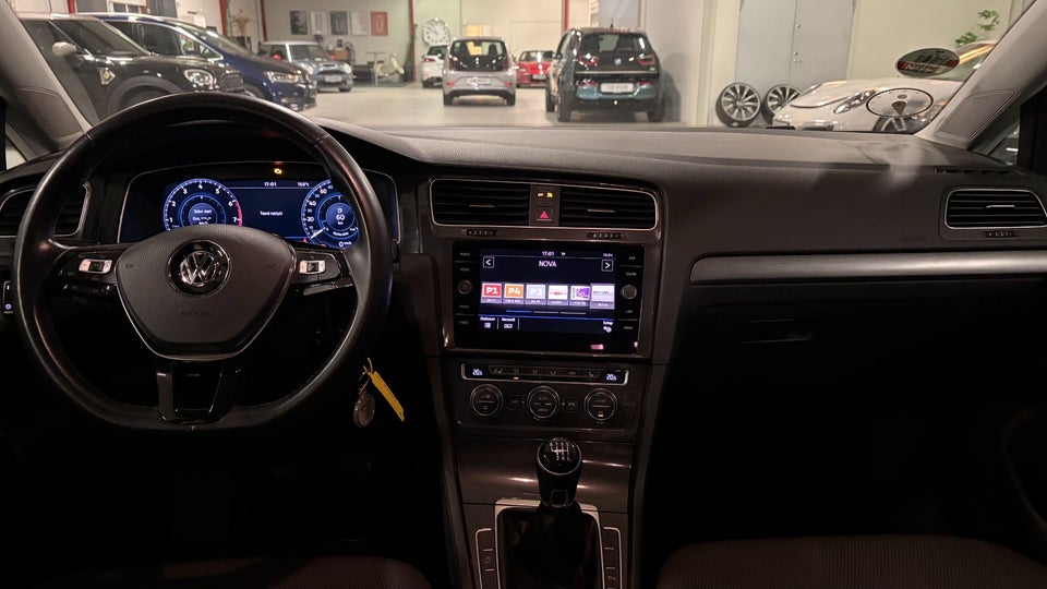 VW Golf VII 1,4 TSi 125 Comfortline 5d