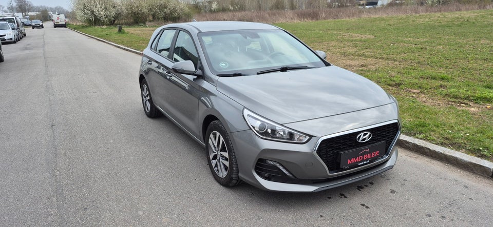 Hyundai i30 1,6 CRDi 115 Advanced 5d