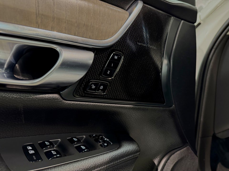 Volvo V90 2,0 T8 ReCharge Inscription aut. AWD 5d