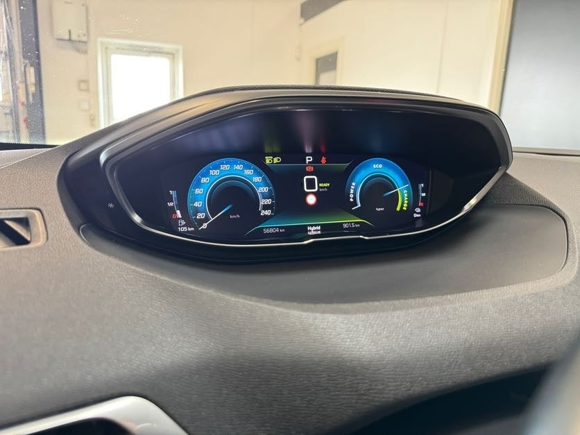 Peugeot 3008 1,6 Hybrid First Selection EAT8 5d