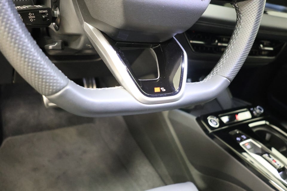 Audi Q6 e-tron Ultra quattro 5d