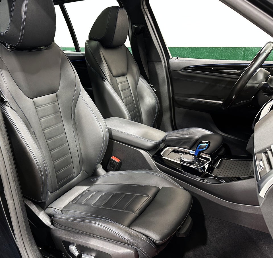 BMW iX3 Charged Plus M-Sport 5d