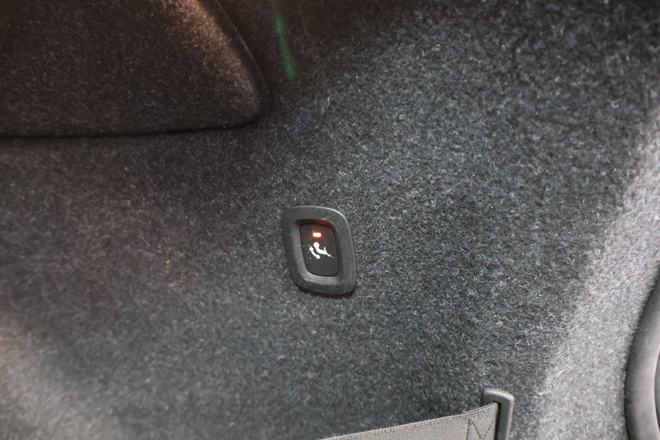 Volvo XC40 1,5 T5 ReCharge Inscription aut. 5d