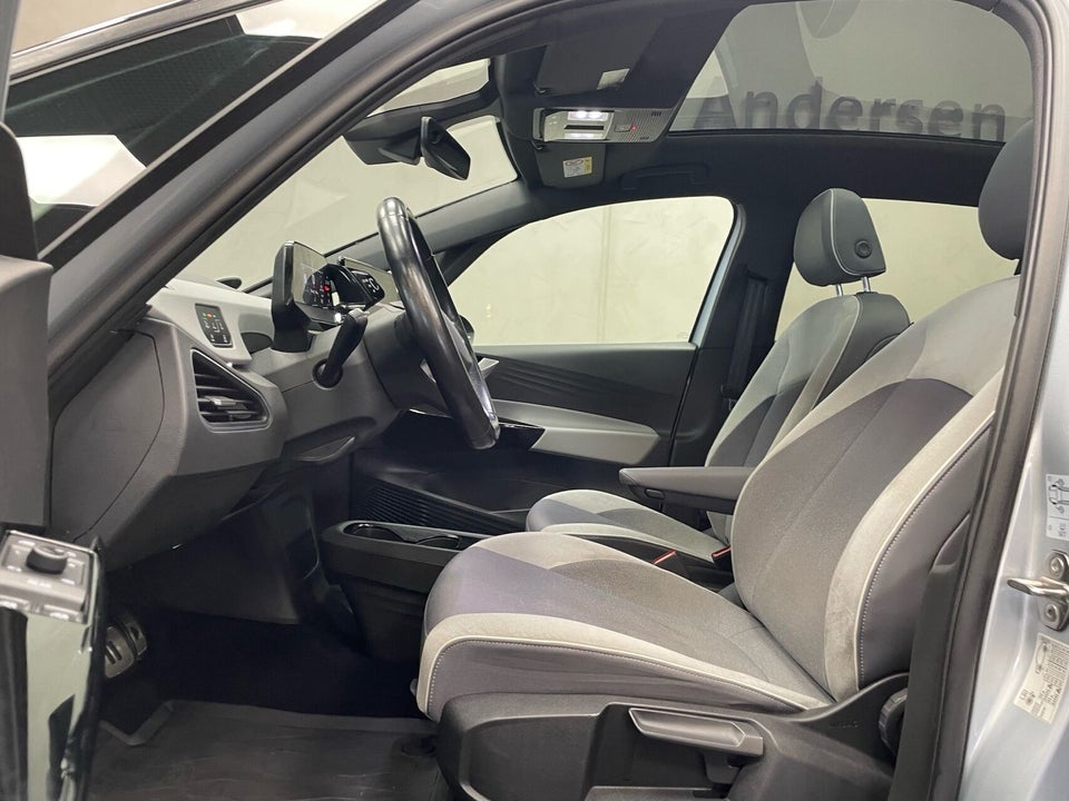 VW ID.3 58 Family 5d