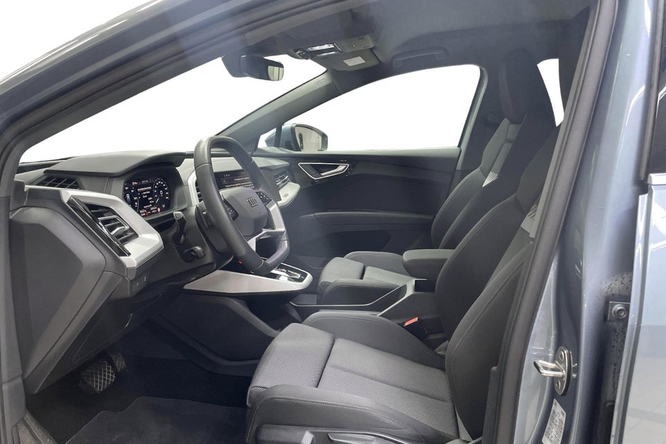 Audi Q4 e-tron 45 Progress 5d