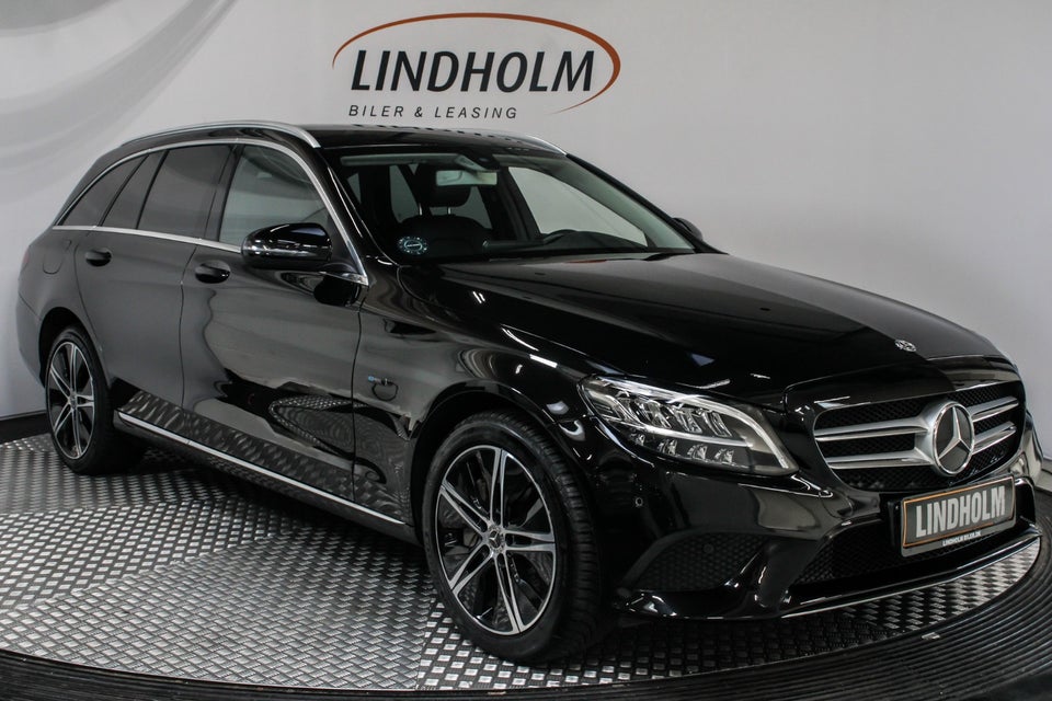 Mercedes C300 de 2,0 Advantage stc. aut. 5d