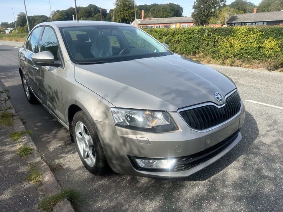 Skoda Octavia 1,2 TSi 105 Ambition 5d