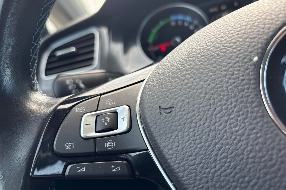 VW e-Golf VII Unlimited 5d