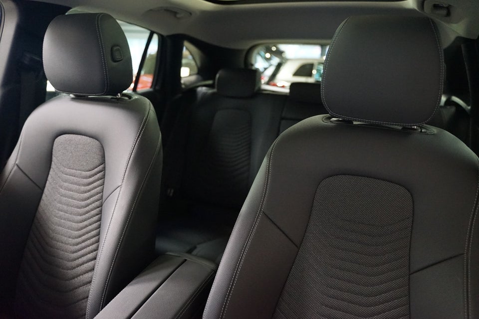 Mercedes EQA250+ Progressive Advance Plus 5d
