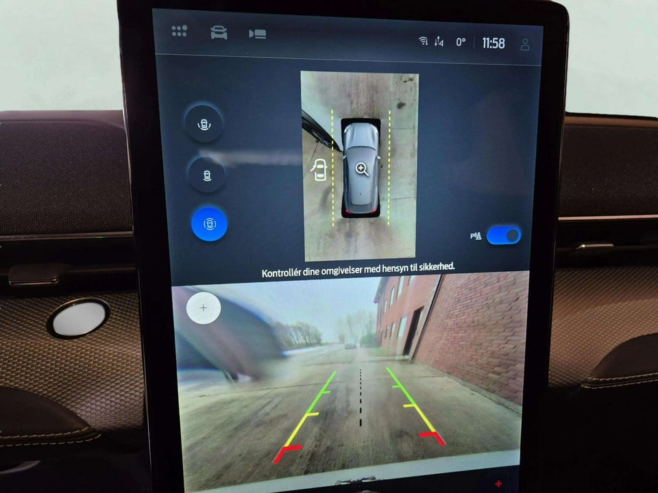 Ford Mustang Mach-E 68 Standard Range 5d