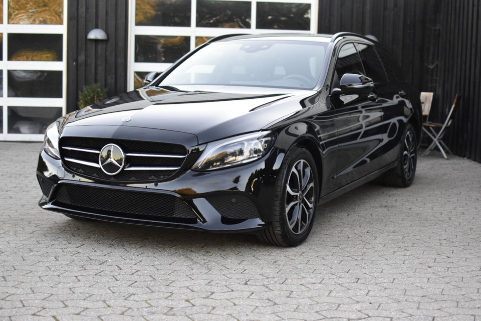 Mercedes C220 d 2,0 Avantgarde stc. aut. 5d