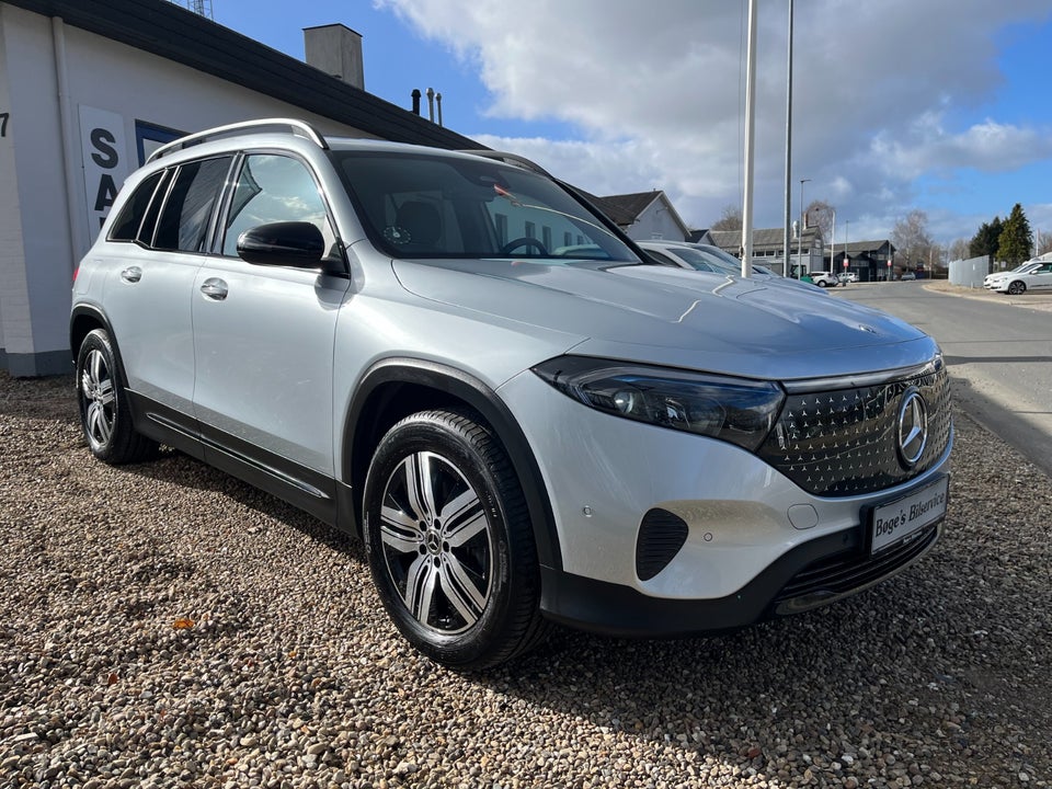 Mercedes EQB250+ Electric Art 5d