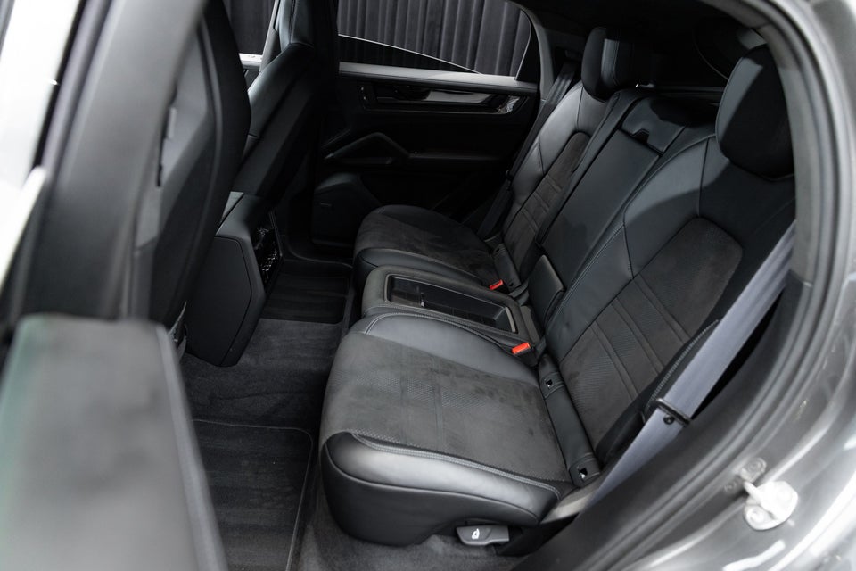 Porsche Cayenne Turbo 4,0 E-Hybrid Coupé GT PDK 5d