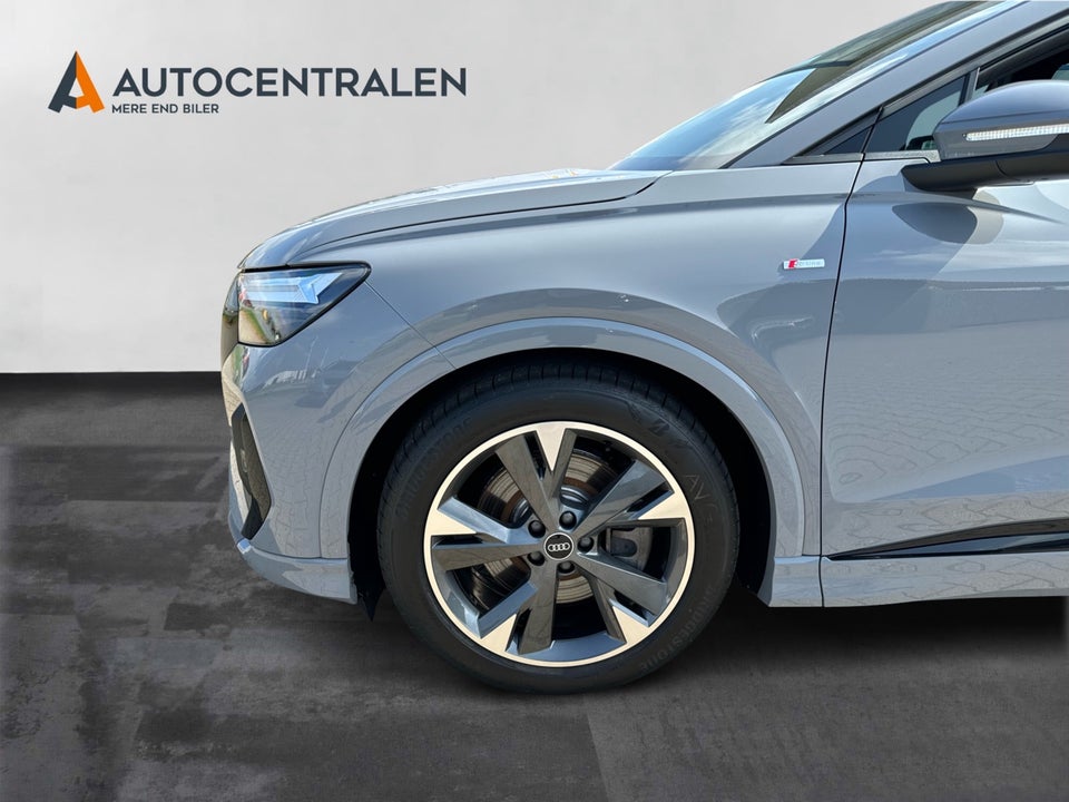 Audi Q4 e-tron 40 S-line 5d