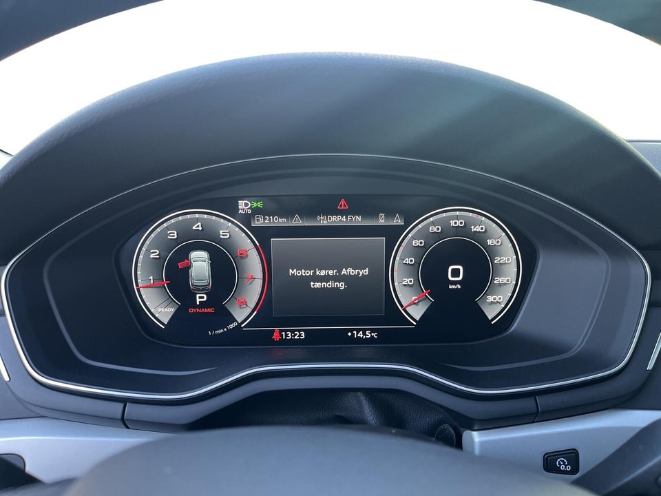 Audi A4 40 TFSi Prestige Avant S-tr. 5d