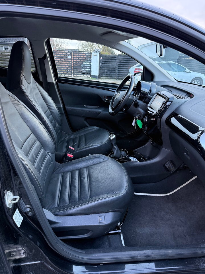 Toyota Aygo 1,0 VVT-i x-cellence 5d