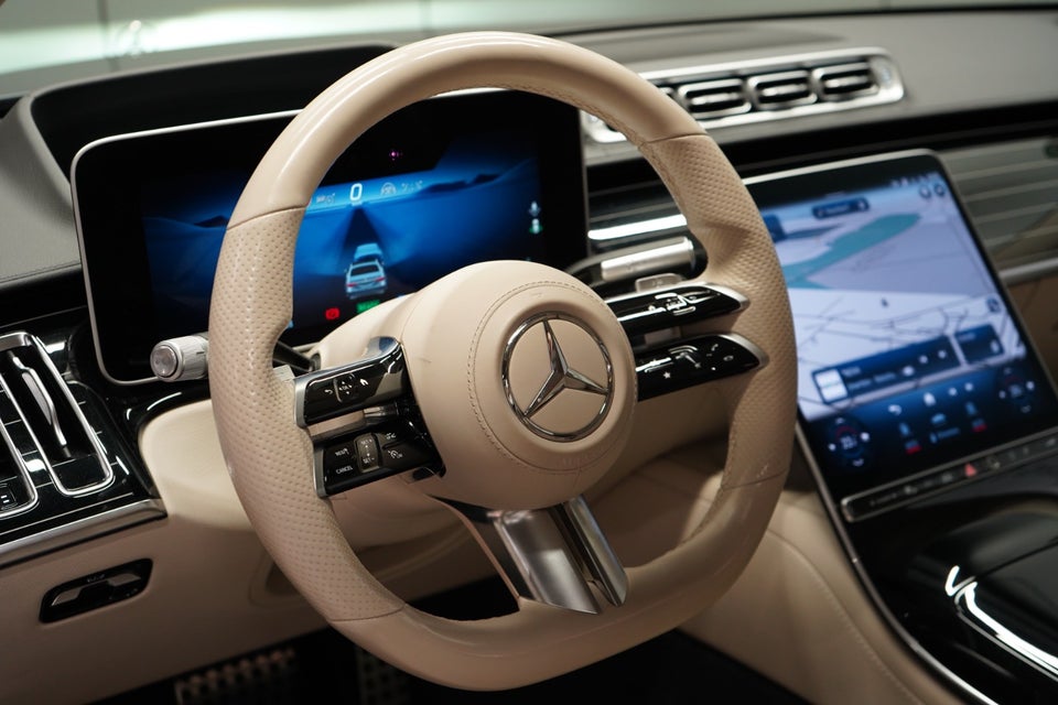 Mercedes S580 e 3,0 AMG Line aut. 4d
