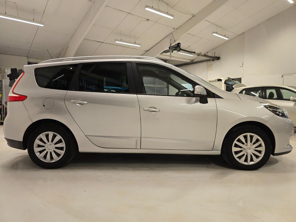 Renault Grand Scenic III 1,6 dCi 130 Expression 7prs 5d