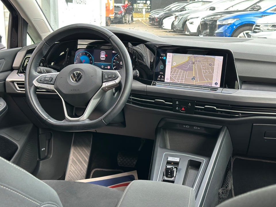 VW Golf VIII 1,5 eTSi 150 Style DSG 5d