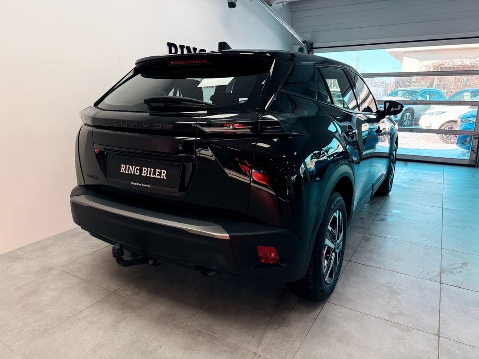 Peugeot 2008 1,2 PureTech 100 Black Limited 5d