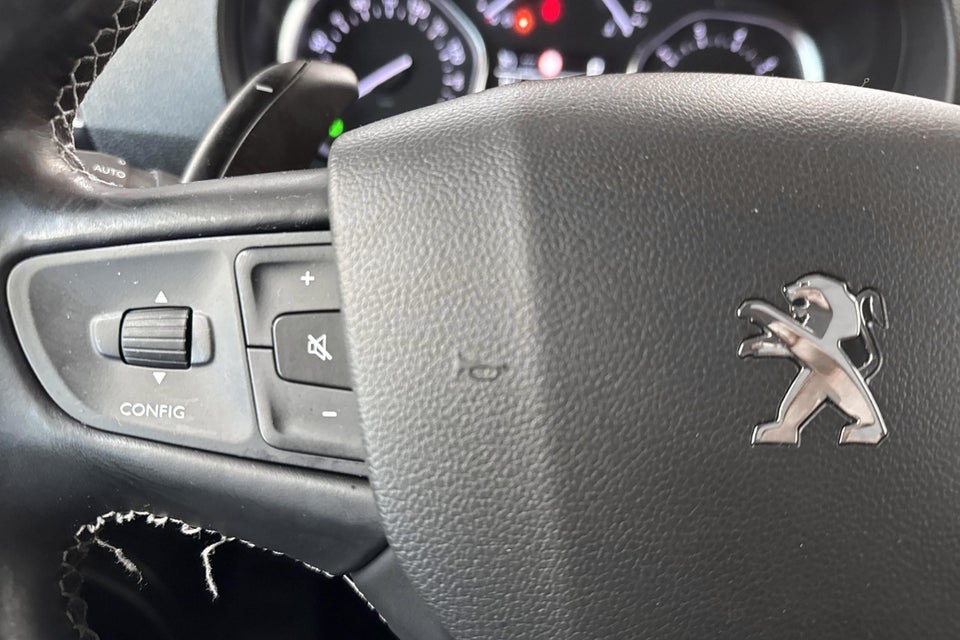Peugeot Expert 2,0 BlueHDi 122 L2 Ultimate EAT8 Van