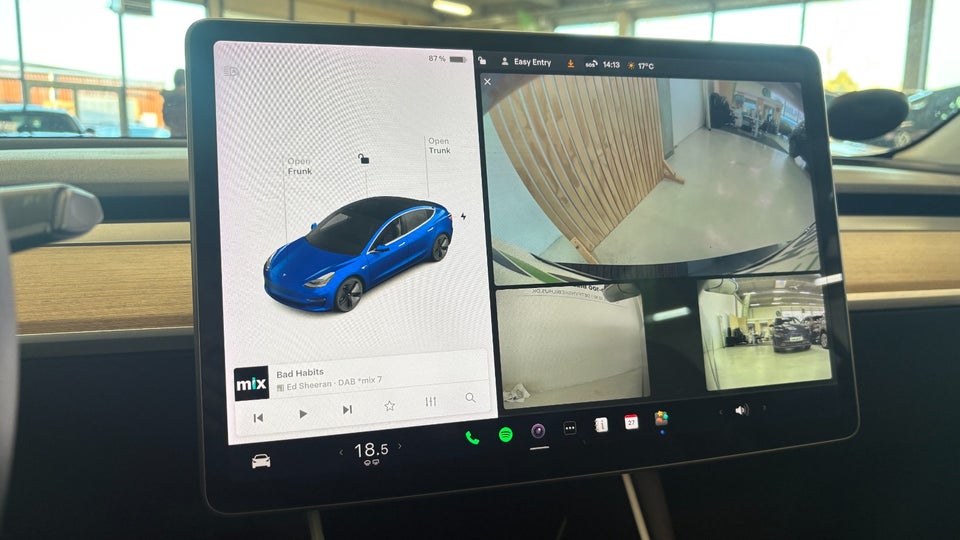 Tesla Model 3 Standard Range+ RWD 4d