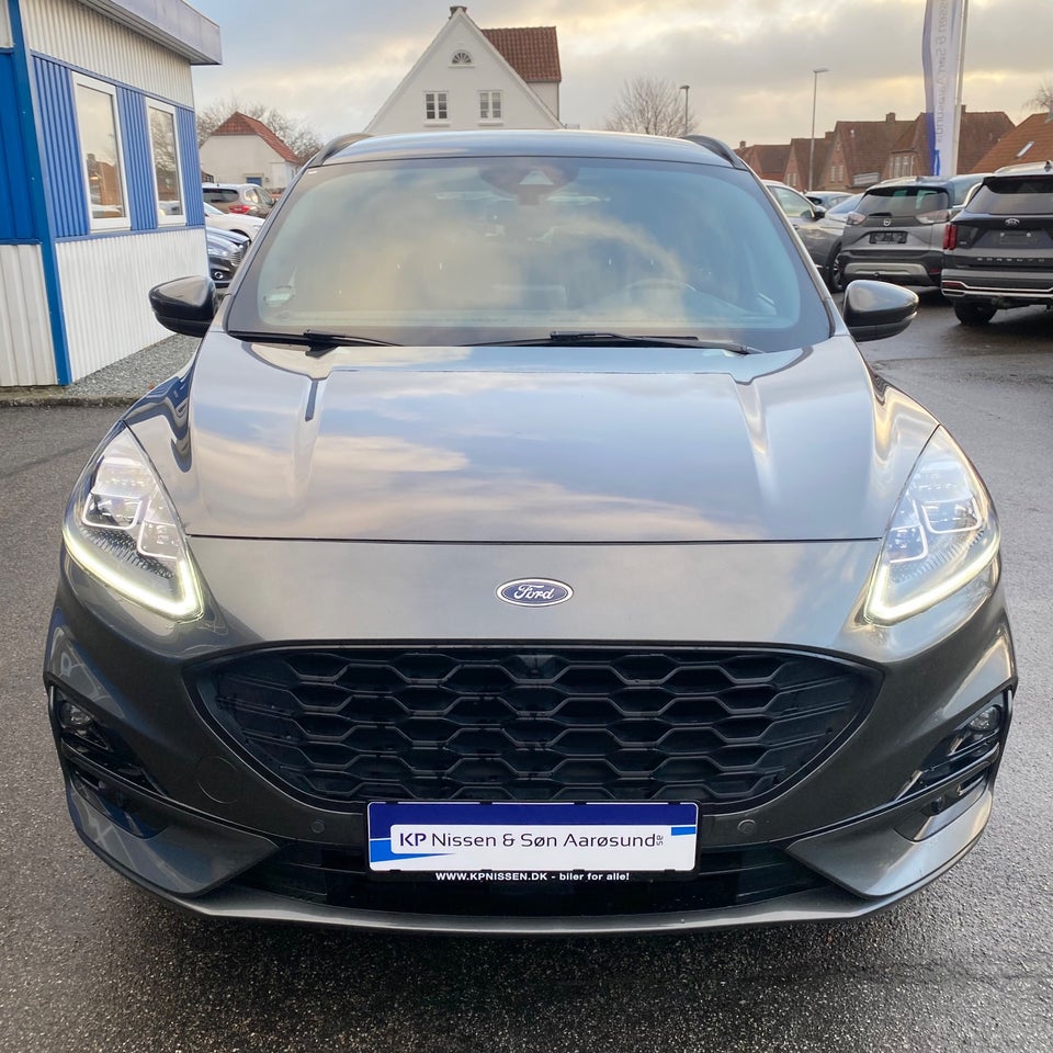 Ford Kuga 2,5 PHEV ST-Line CVT 5d