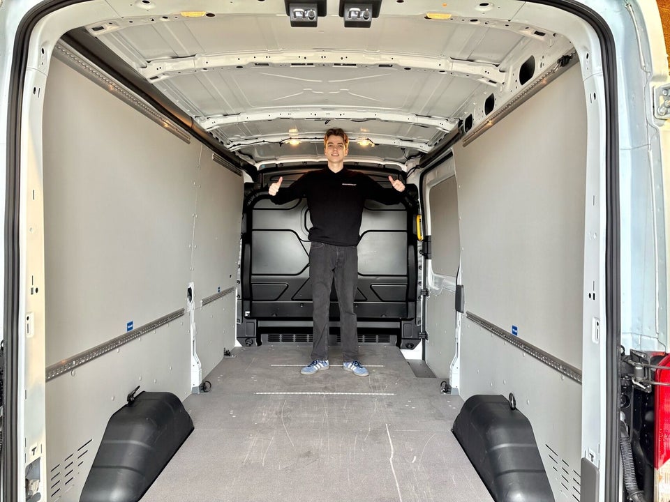 Ford E-Transit 350 L3 Van 68 Trend H2 RWD