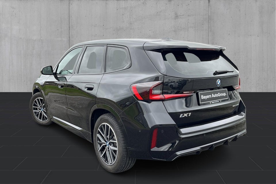 BMW iX1 eDrive20 M-Sport 5d