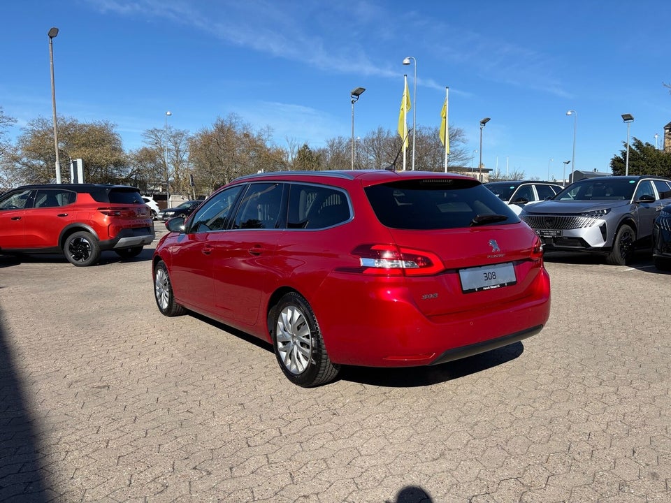 Peugeot 308 1,6 BlueHDi 120 Allure Sky SW EAT6 5d