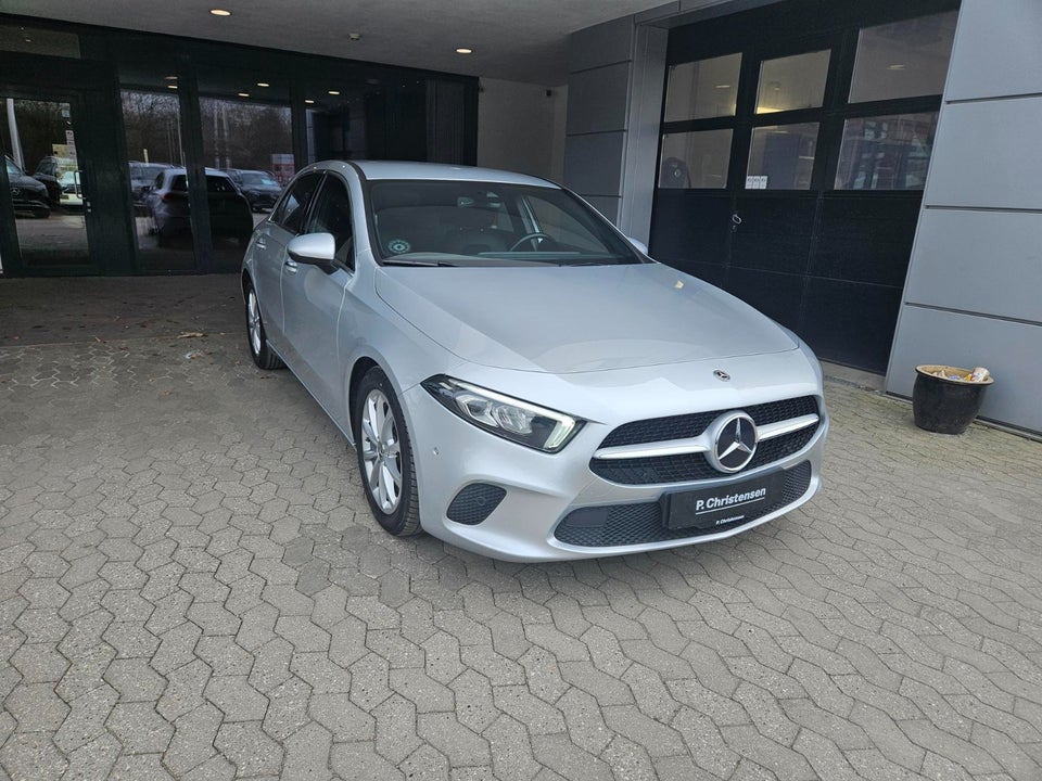Mercedes A200 d 2,0 Progressive Line aut. 5d