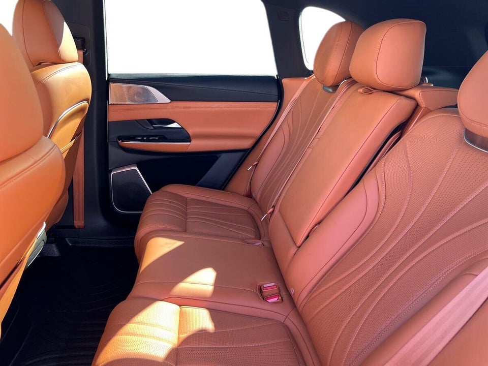 Xpeng G9 Standard Range 5d