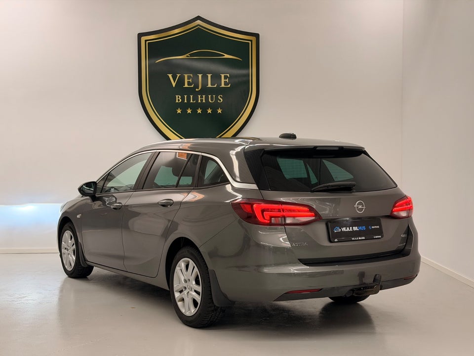 Opel Astra 1,6 CDTi 110 Enjoy Sports Tourer 5d