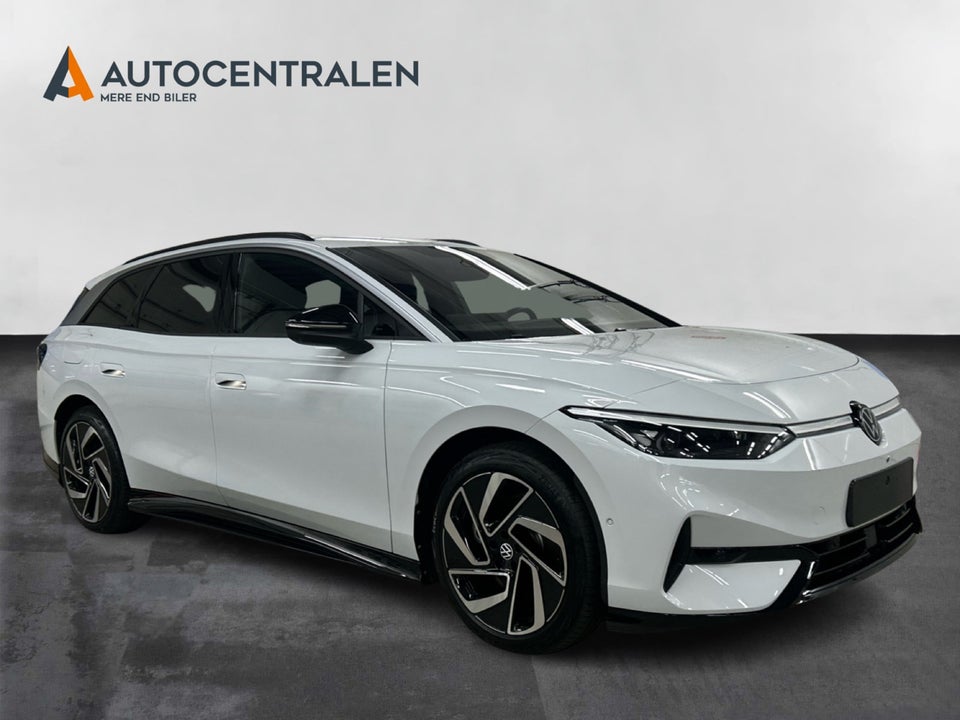 VW ID.7 77 Pro Tourer 5d