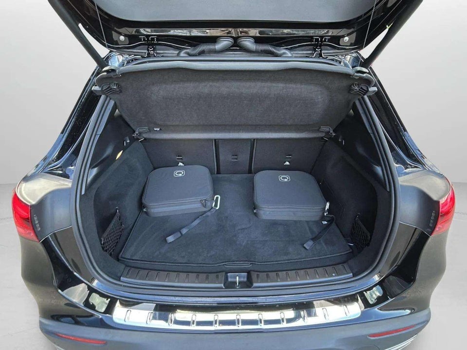 Mercedes EQA250+ Progressive 5d