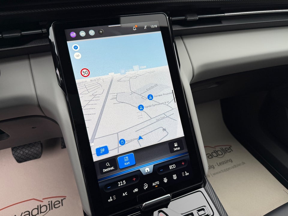 Ford Explorer 77 Premium Extended Range 5d