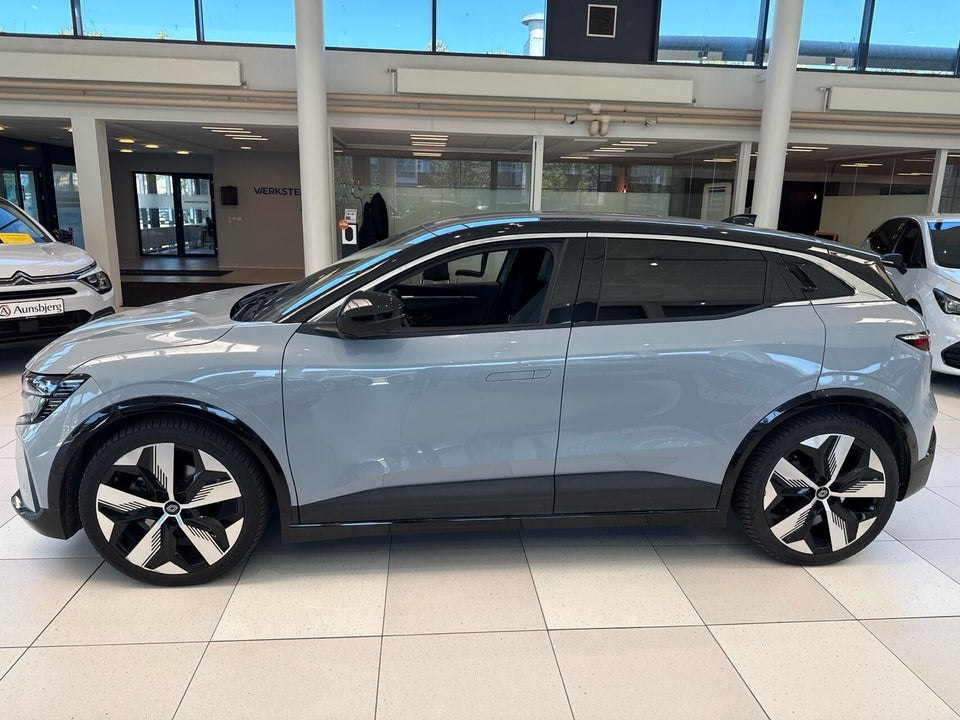 Renault Megane E-Tech 60 Techno 5d