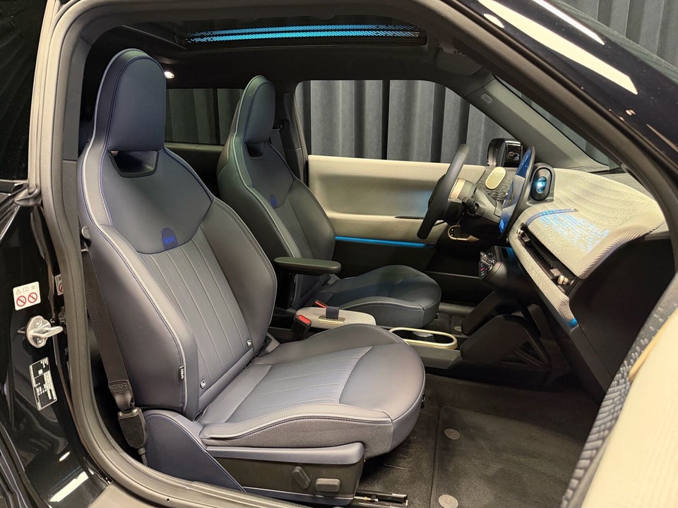 MINI Cooper SE Favoured Trim XL 3d