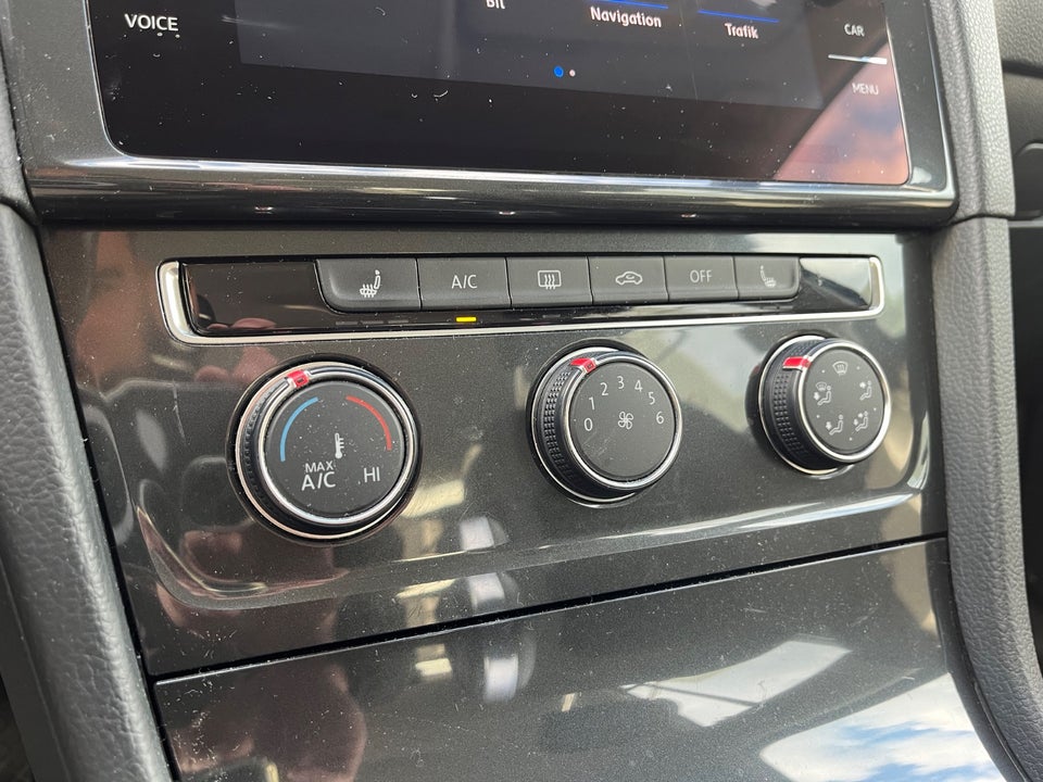 VW Golf VII 1,0 TSi 110 Comfortline Variant DSG 5d