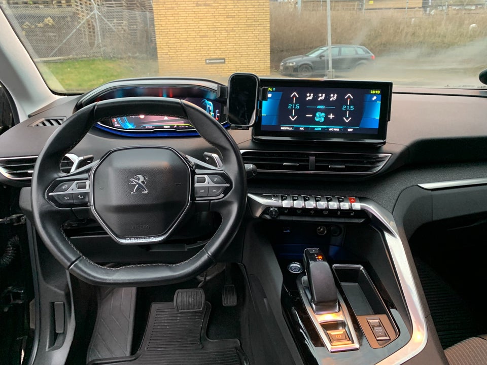 Peugeot 3008 1,6 Hybrid Allure EAT8 5d