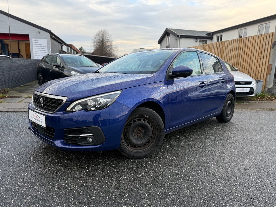 Peugeot 308 1,5 BlueHDi 130 Style 5d