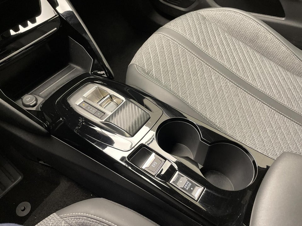 Peugeot e-2008 50 Allure 5d