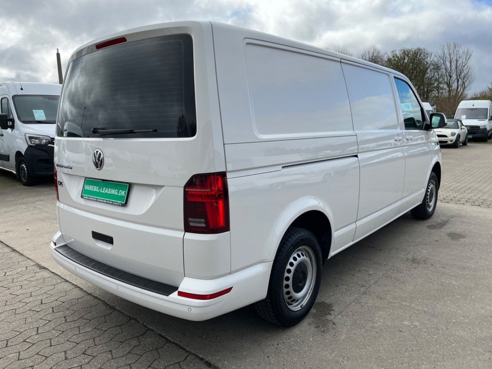 VW Transporter 2,0 TDi 150 Kassevogn DSG lang