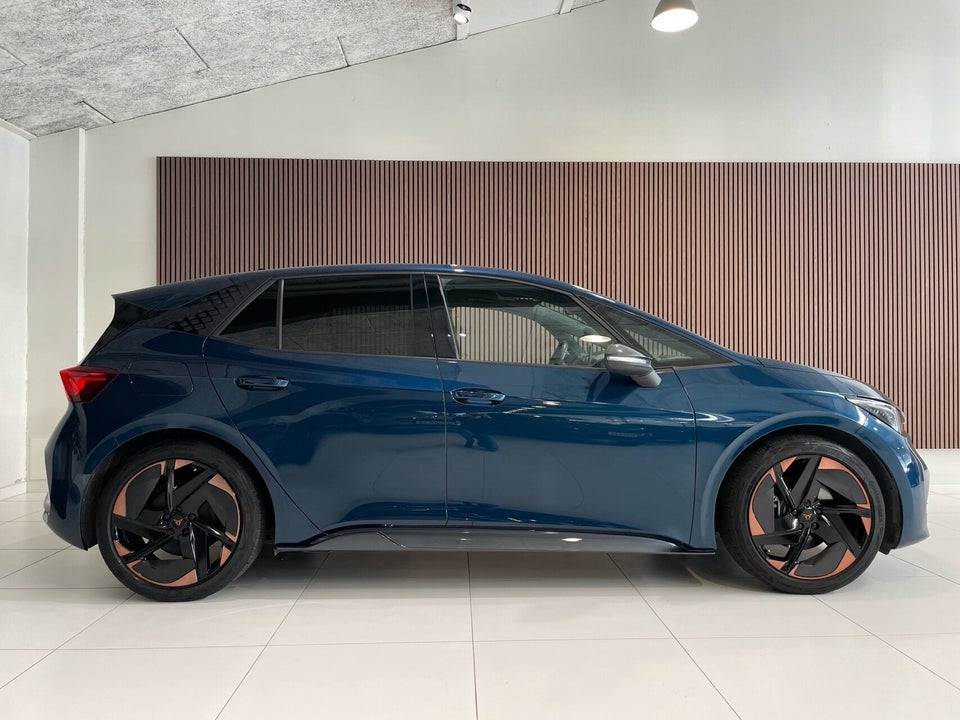 Cupra Born 58 Dinamica Pack High 5d