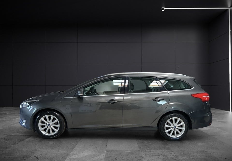 Ford Focus 1,0 SCTi 125 Titanium stc. 5d