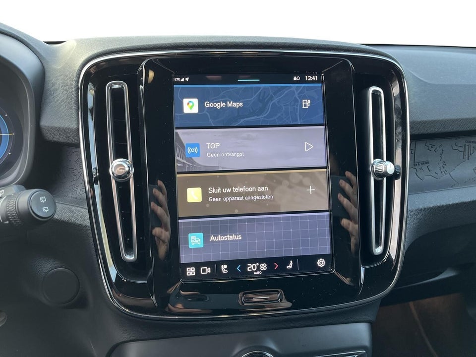 Volvo XC40 ReCharge Extended Range Plus 5d